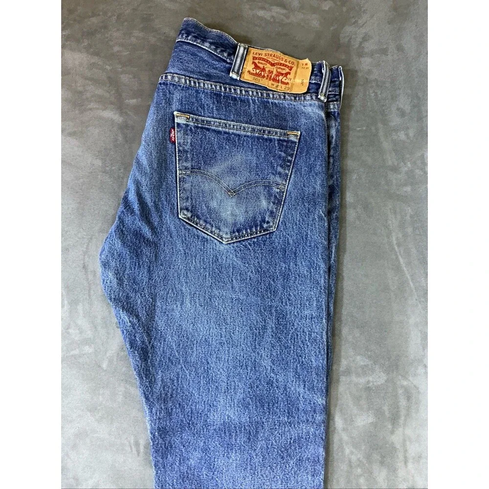 Levi's 501 Men's Original Fit Blue Jeans 38x29 Button Fly Made In Mexico